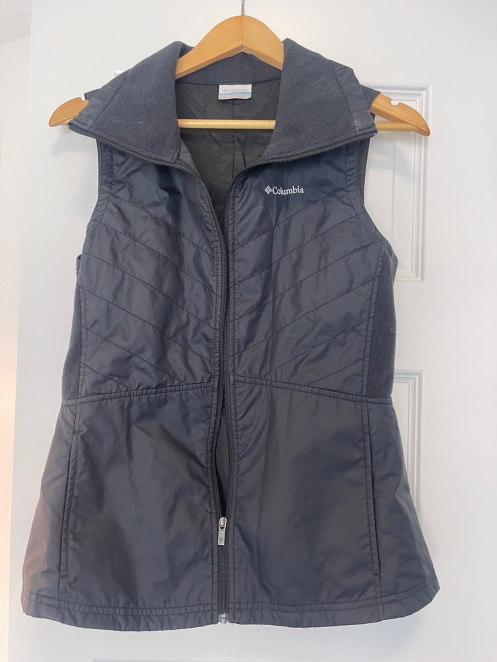 Columbia Vest
